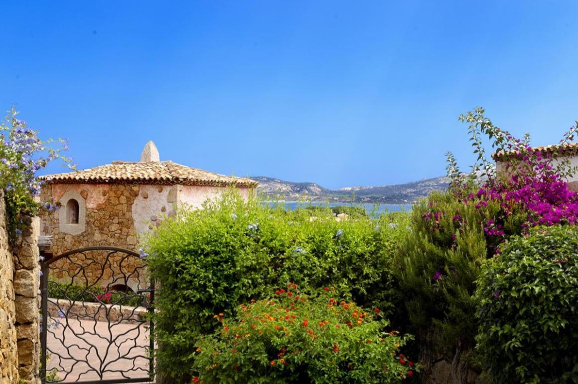 Villa Punta Saline Cannigione Exterior photo
